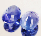 Роскошная пара крупных танзанитов 9,03 карат 