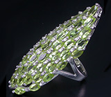 Превосходное крупное кольцо с перидотами Серебро 925