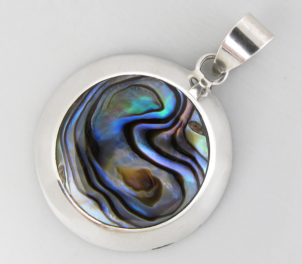 Кулон с абалоном