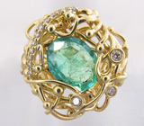 Кольцо с изумрудом и бриллиантами Золото