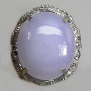 Массивное кольцо с халцедоном, цаворитами граанатами и сапфирами