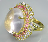 Замечательное кольцо с кабошоном кварца, розовыми турмалинами и танзанитами Серебро 925