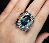 Массивное кольцо с синим топазом, голубыми цирконами и желтыми сапфирами Серебро 925