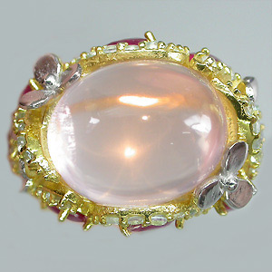 Кольцо с розовым кварцем, сапфирами и топазами