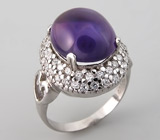 Кольцо с эффектным кабошоном аметистом Серебро 925