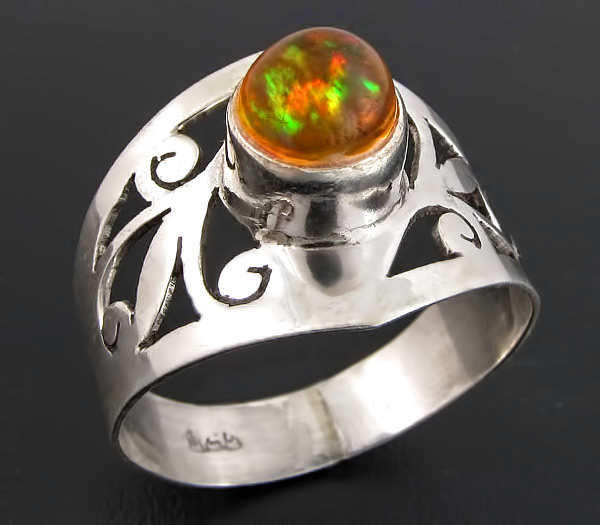Кольцо с мексиканским огненным опалом