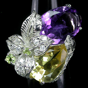 Великолепное кольцо с аметистом, цитрином и перидотами