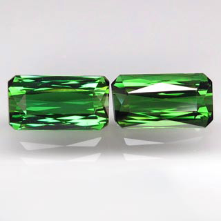Пара зеленых турмалинов 2,71 карат