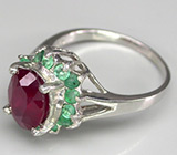 Изящное кольцо с сапфиром и изумрудами Серебро 925