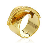 Стильное кольцо с бриллиантами Золото