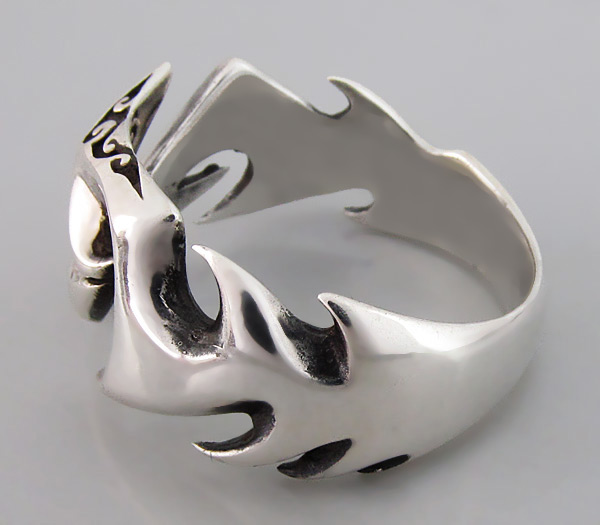 http://www.silver-lines.ru/catalog/silver925/_m_/1476109/_p_/pics3b/_t_/14761093b.jpeg
