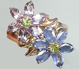 Кольцо из коллекции "Mia" с аметистами, сапфирами и перидотами Серебро 925