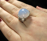 Кольцо с кабошоном халцедона и гранатами Серебро 925