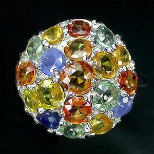 Праздничное кольцо с разноцветными сапфирами