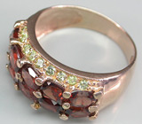 Кольцо из коллекции "Mia" с яркими гранатами и перидотами Серебро 925