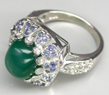 Кольцо с зеленым агатом, топазами и синими сапфирами Серебро 925