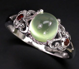 Ажурное кольцо с пренитом и гранатами Серебро 925