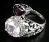 Кольцо с розовым кварцем, спессартином, перидотами и топазами Серебро 925