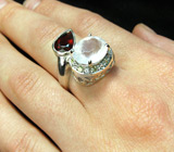 Кольцо с розовым кварцем, спессартином, перидотами и топазами Серебро 925