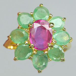 Кольцо из коллекции "Mia" с сапфиром и изумрудами