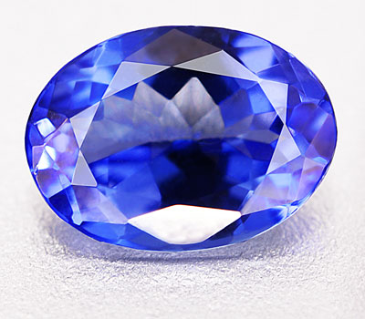Чистейший танзанит 0,82 карат