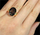 Элегантное кольцо с дымчатым топазом и изумрудами Серебро 925