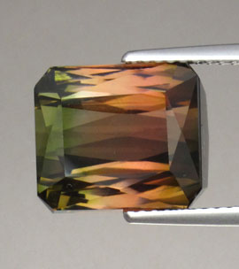 Крупный арбузный турмалин 10,38 карат