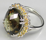 Кольцо с дымчатым топазом и золотистыми сапфирами Серебро 925