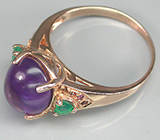 Кольцо из коллекции "Mia" с кабошоном аметиста, зелеными агатами и гранатами Серебро 925