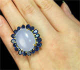 Превоскодное крупное кольцо с халцедоном и синими сапфирами Серебро 925