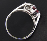 Кольцо из коллекции "Mia" с родолитами и цаворитами гранатами Серебро 925