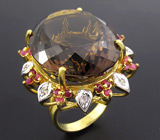 Кольцо с крупным дымчатым топазом, пурпурными и бесцветными сапфирами Серебро 925