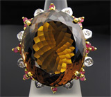 Кольцо с крупным дымчатым топазом, пурпурными и бесцветными сапфирами Серебро 925