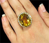 Крупное кольцо с роскошным цитрином и разноцветными сапфирами Серебро 925