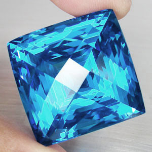 Чистейший топаз 7,57 карат