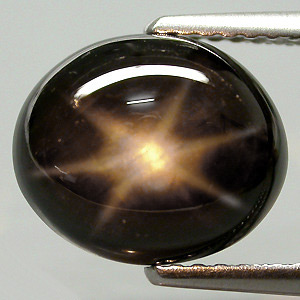 Звездчатый сапфир 4,43 карат