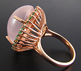 Крупное кольцо с розовым кварцем и изумрудами Серебро 925