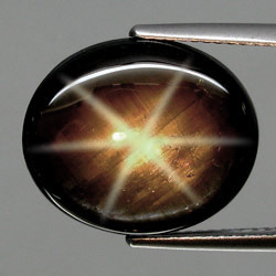 Звездчатый сапфир 14,92 карат