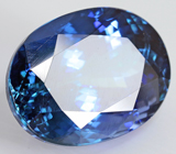 Чистейший крупный танзанит 9,85 карат 