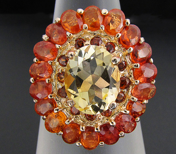 Кольцо из коллекции "Mia" с цитрином, гранатами и оранжевыми сапфирами