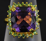 Кольцо из коллекции "Mia" с замечательным аметистом и цаворитами Серебро 925
