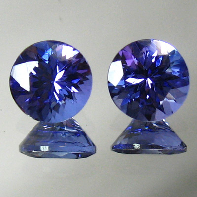 Пара танзанитов 1,63 карат