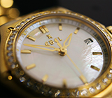 Золотые часы от "EBEL" с бриллиантами Золото