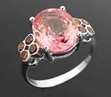 Кольцо из коллекции "Beau Monde" с розовым лабораторным сапфиром Серебро 925