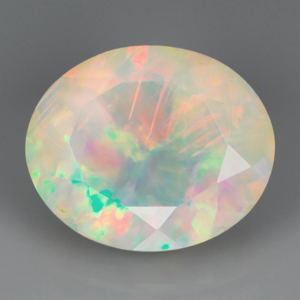 Ограненный эфиопский опал 3,21 карат