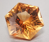 Империал топаз авторской огранки 7,9 карат 