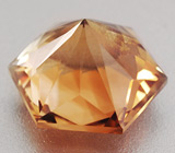 Империал топаз авторской огранки 7,9 карат 