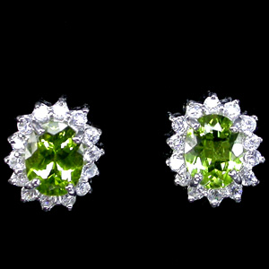 Симпатичные серьги с перидотами