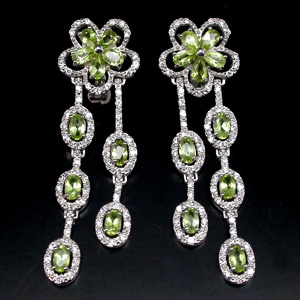 Великолепные длинные серьги с перидотами