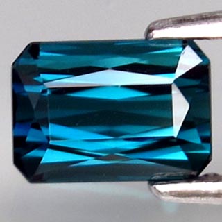 Зеленовато-голубой индиголит турмалин 1,15 карат